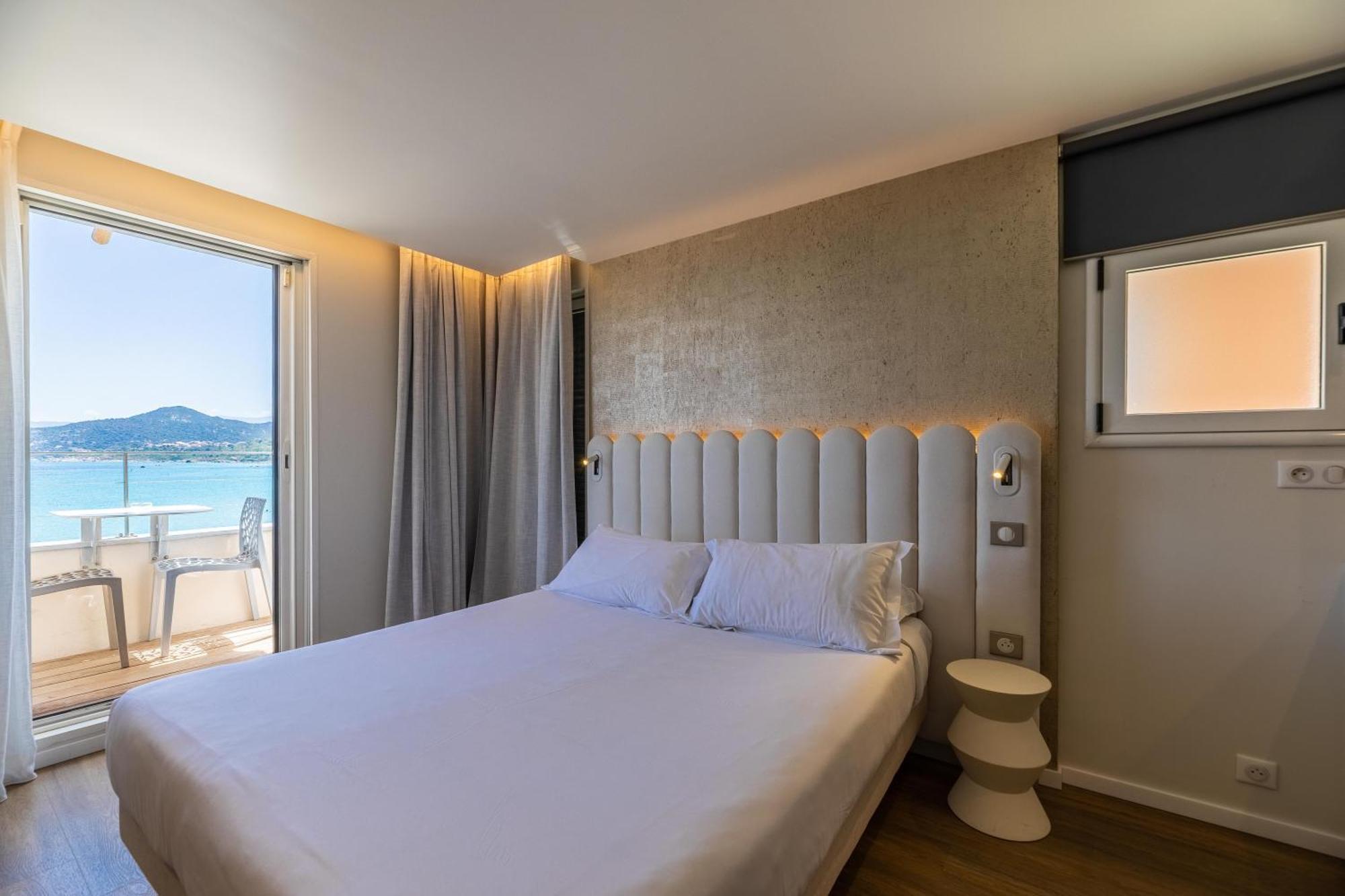 L'Escale Cote Sud Hotel LʼÎle-Rousse Eksteriør billede