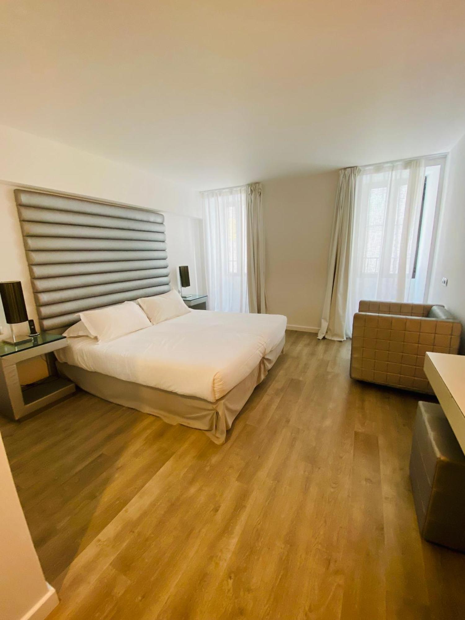 L'Escale Cote Sud Hotel LʼÎle-Rousse Eksteriør billede
